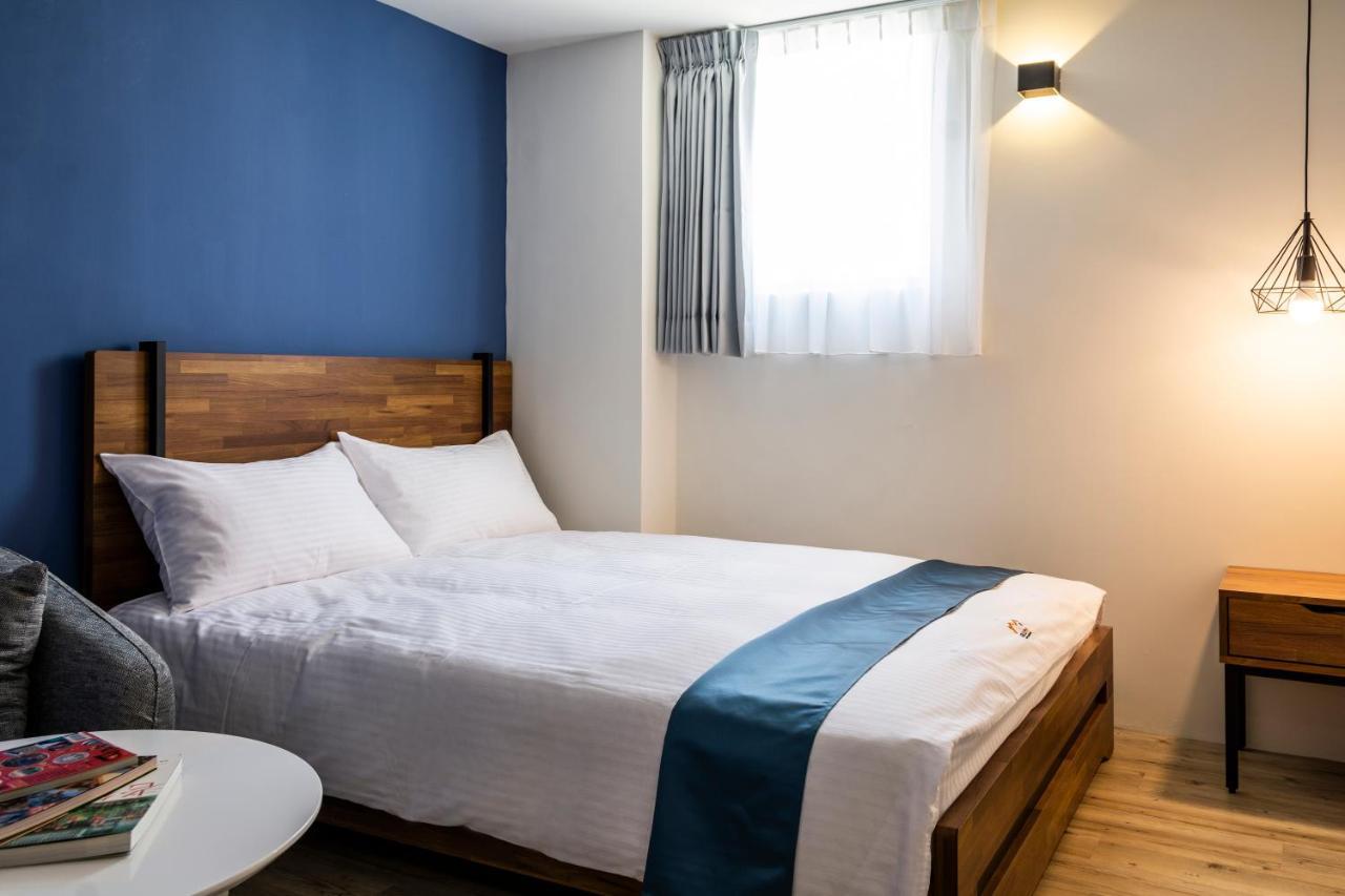 Mulan Light Inn Tainan Dış mekan fotoğraf